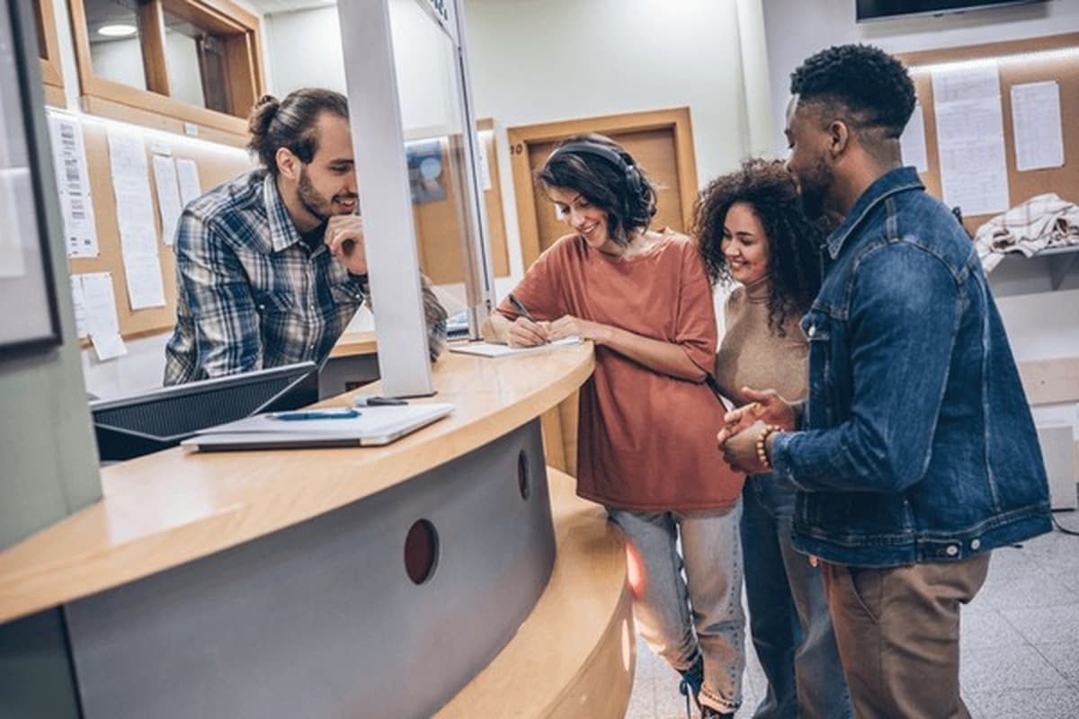 Apply & Get Admitted