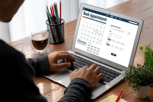 IELTS vs TOEFL: Which English Language Test is Better for Your Study Abroad Journey?